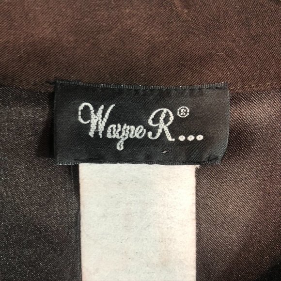 SOLD! Vintage | Wayne R. Boxy Brown Button Up - Picture 7 of 8